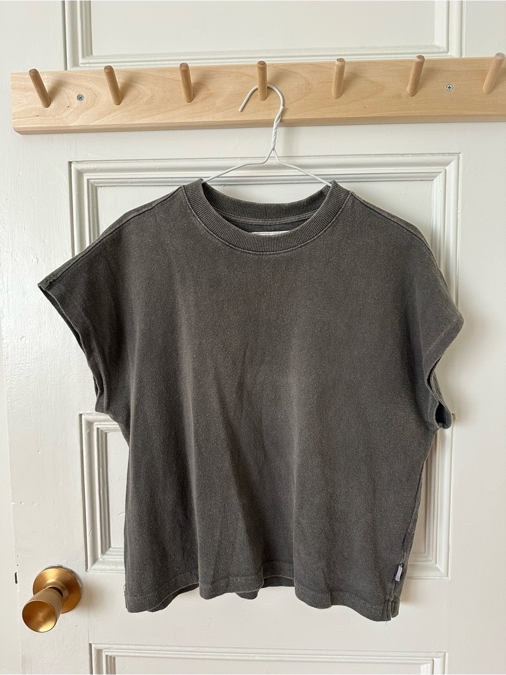 LE BON SHOPPE - Jeanne Tee - S